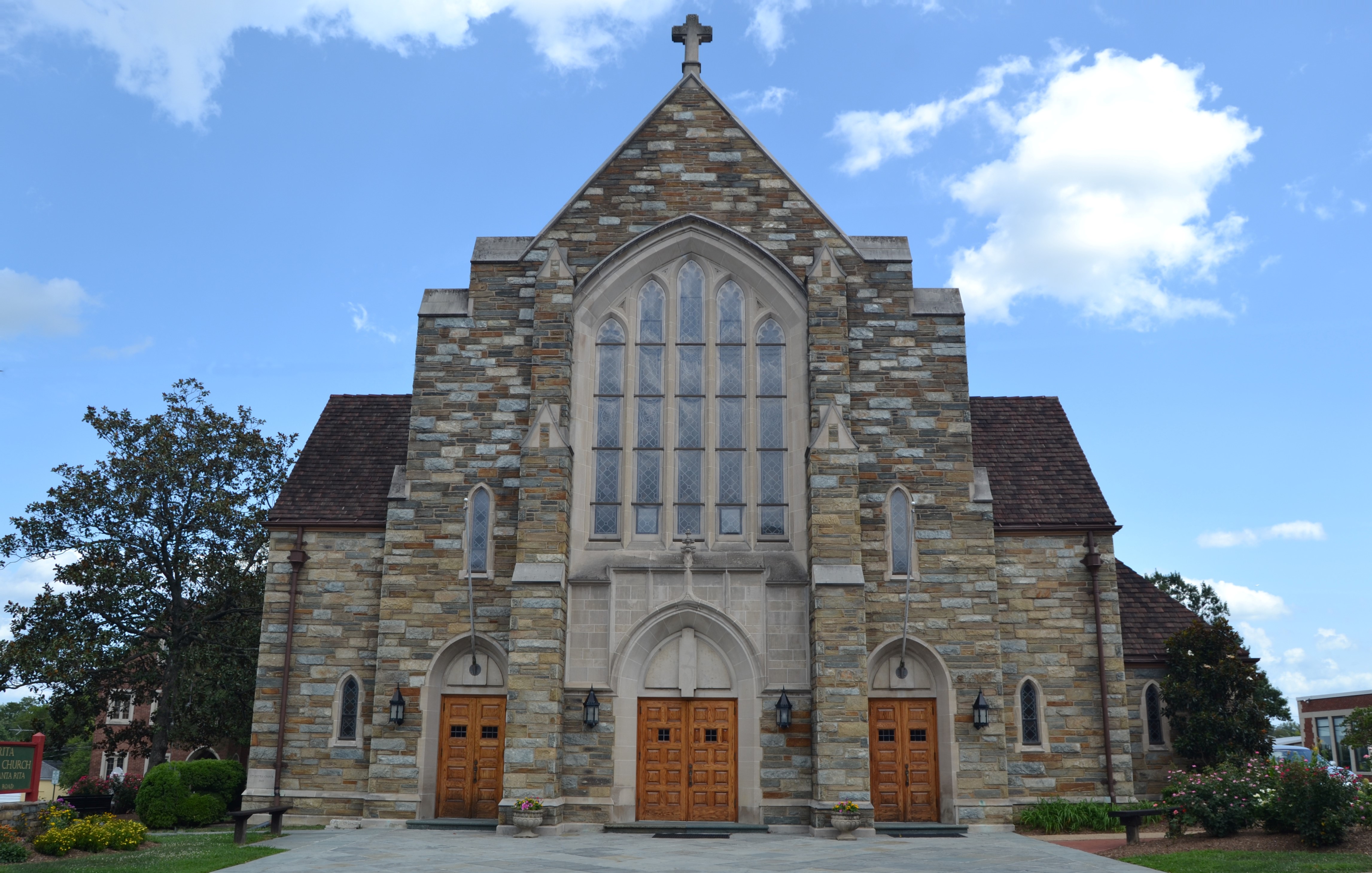 front-of-church-saint-rita-catholic-church